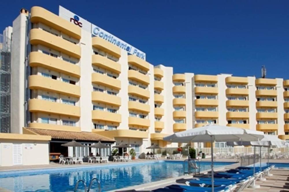 Aparthotel Aluasun Continental Park & Playa de Muro (Mallorca)