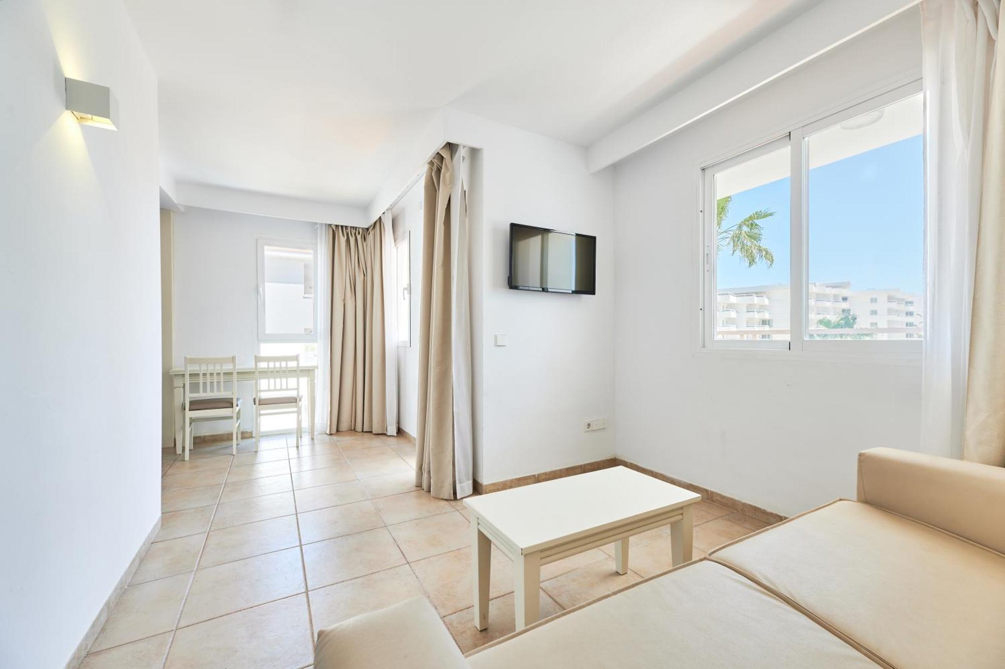 Aluasun Continental Park & Aparthotel Playa de Muro (Mallorca)