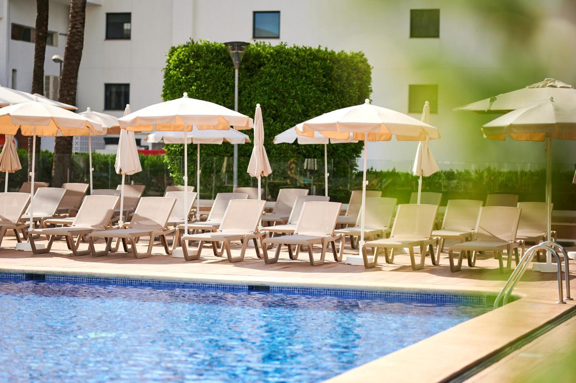 Aparthotel Aluasun Continental Park & 4*