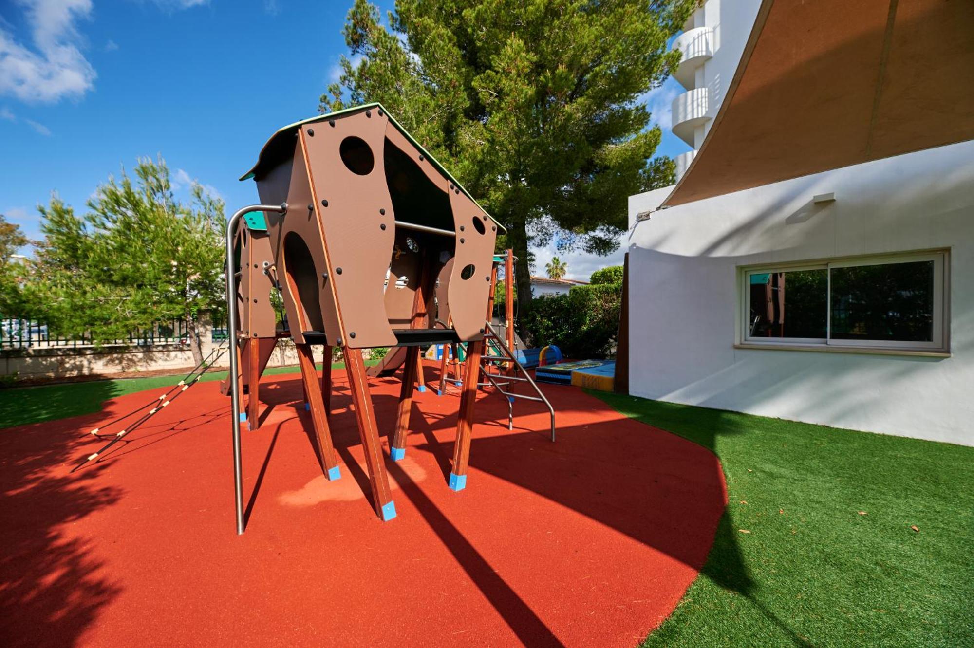 Aluasun Continental Park & Aparthotel Playa de Muro (Mallorca)